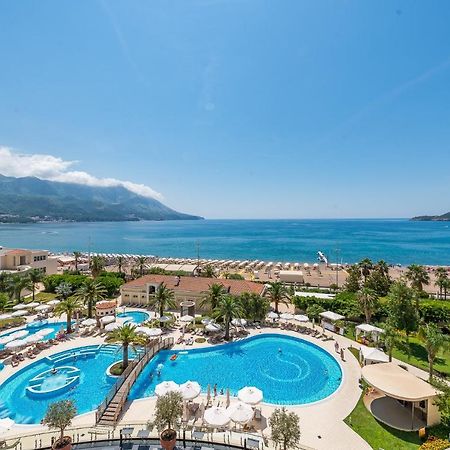 Splendid Conference & Spa Resort Budva Bagian luar foto A view of the resort