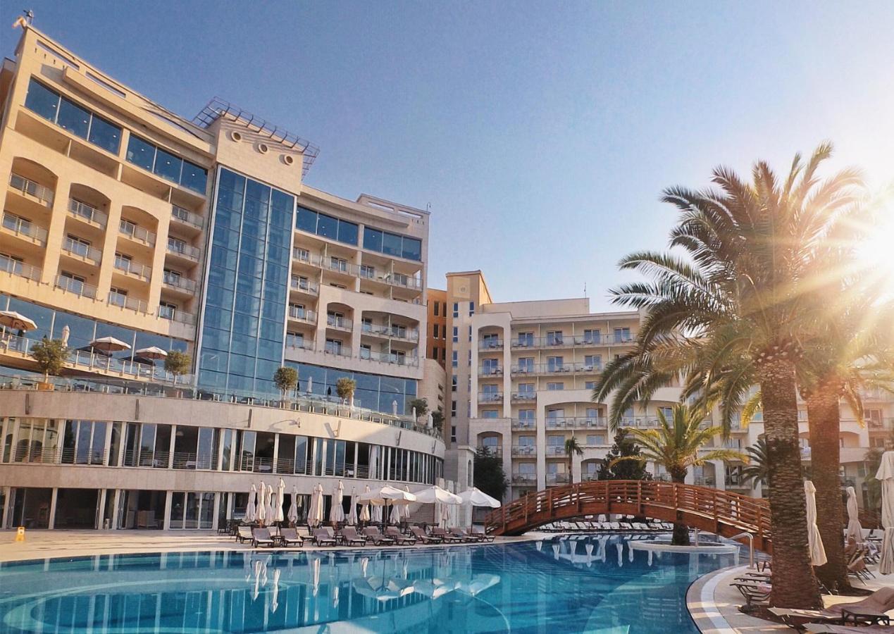 Splendid Conference & Spa Resort Budva Bagian luar foto The Dan Hotel