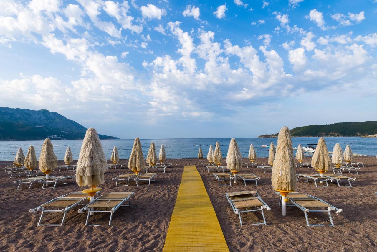 Splendid Conference & Spa Resort Budva Bagian luar foto Beach in Portonovo