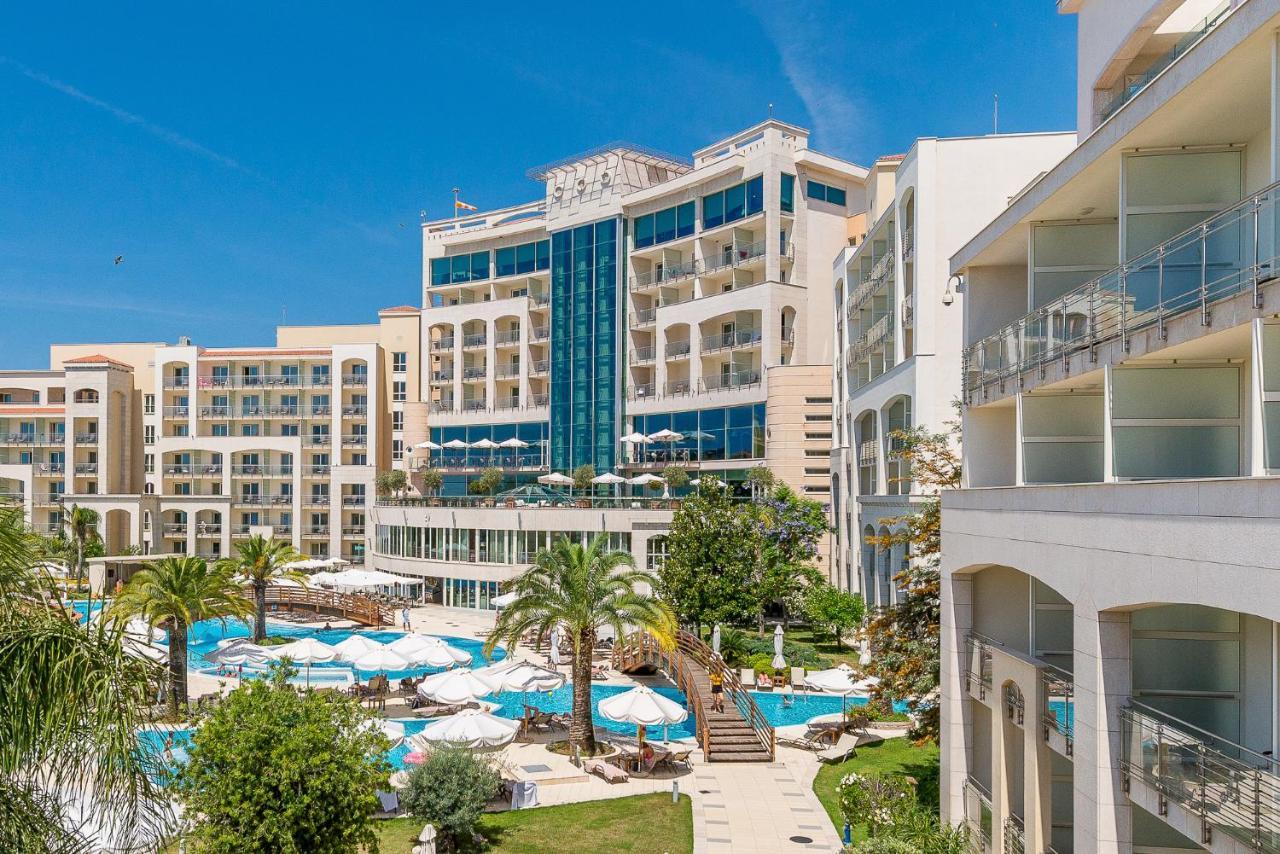Splendid Conference & Spa Resort Budva Bagian luar foto