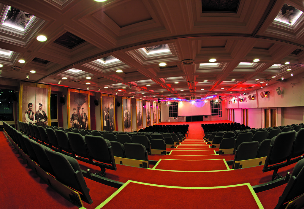 Splendid Conference & Spa Resort Budva Bagian luar foto The main auditorium
