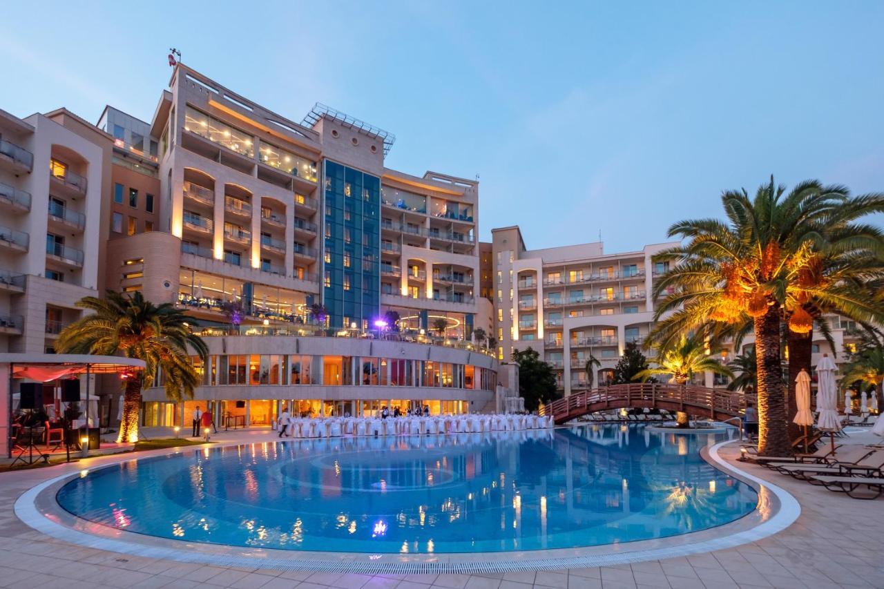 Splendid Conference & Spa Resort Budva Bagian luar foto